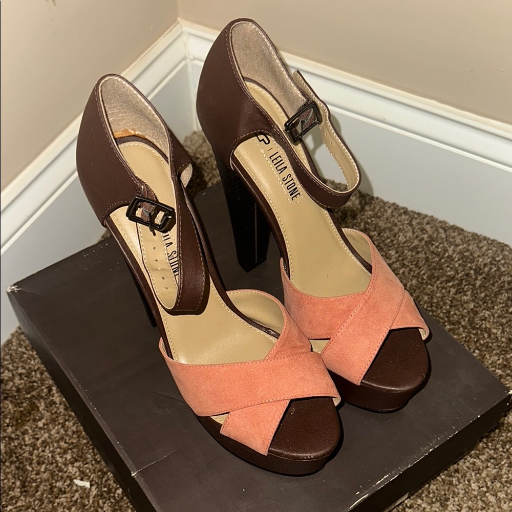 Lulu's Brown and Pink Women's Heels